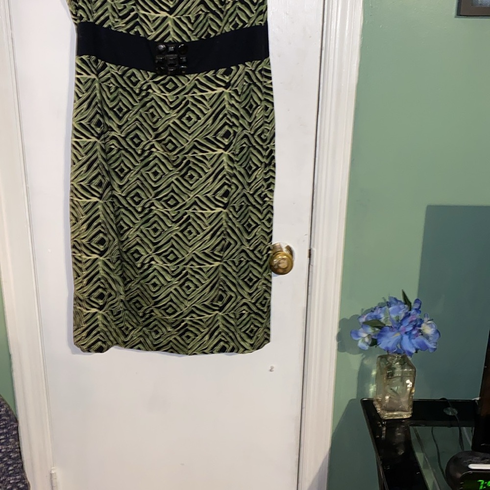 Dress - Picture 3 of 5